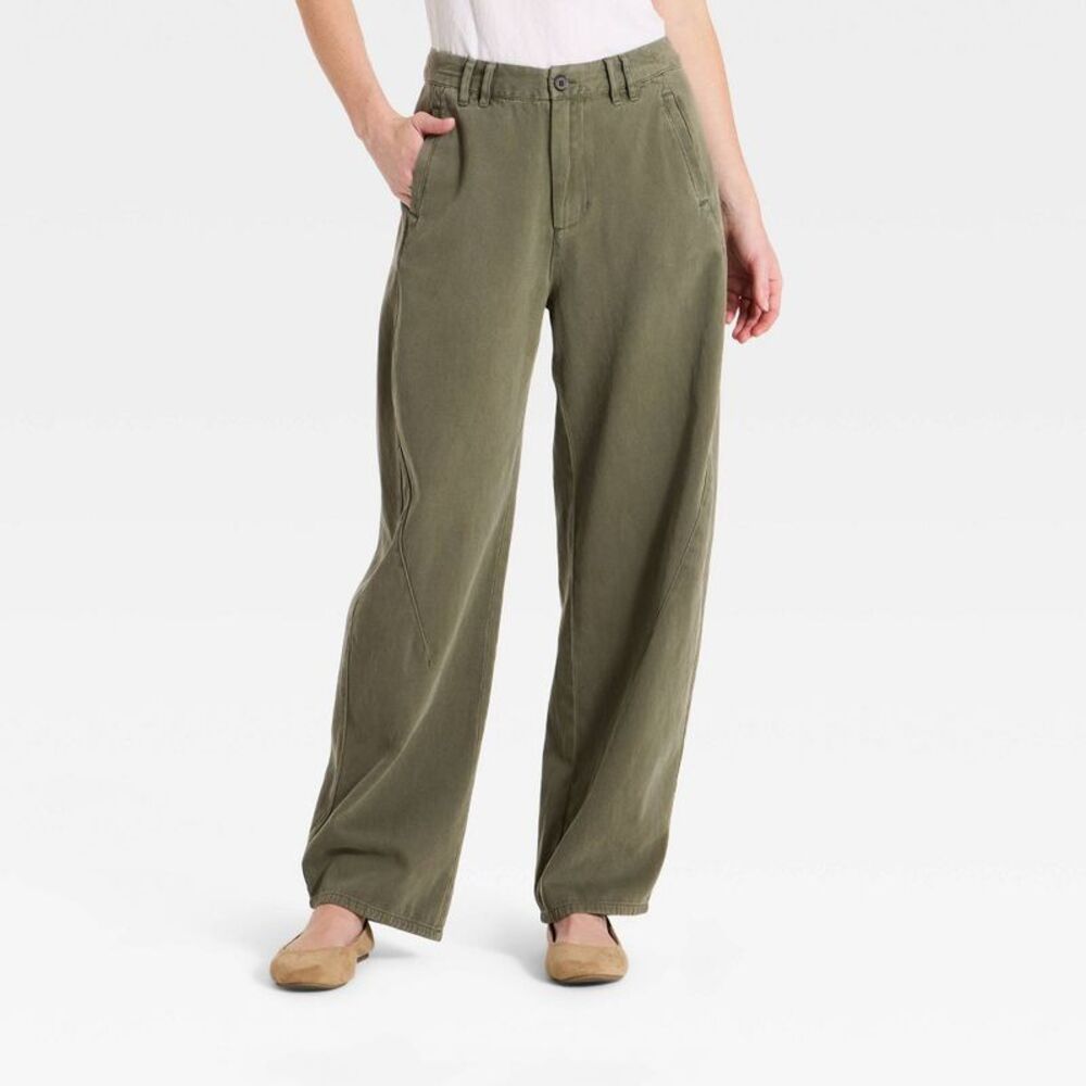 Women's High Rise Barrel Pant - Universal Thread Olive Green 2